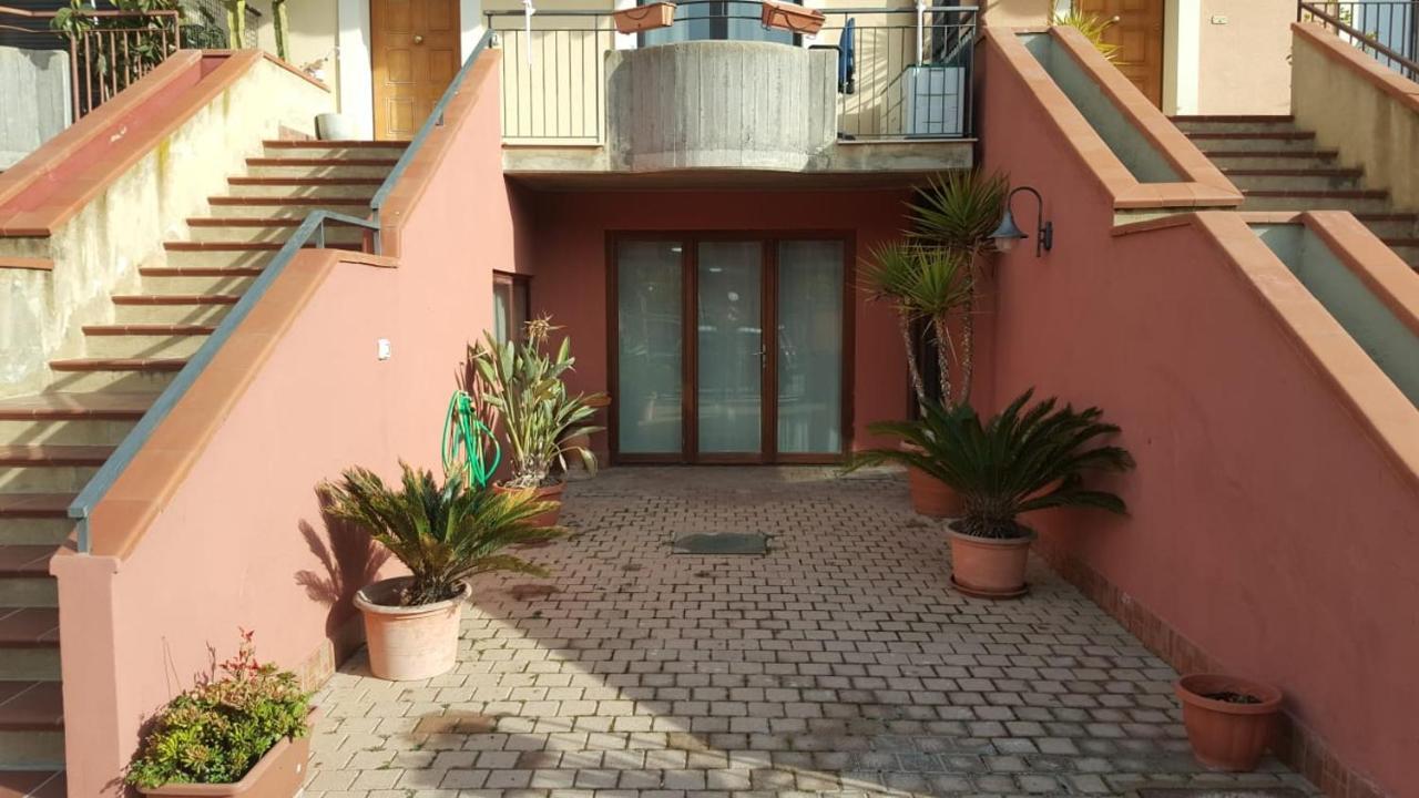 Il Loto Apartman Caltagirone Kültér fotó